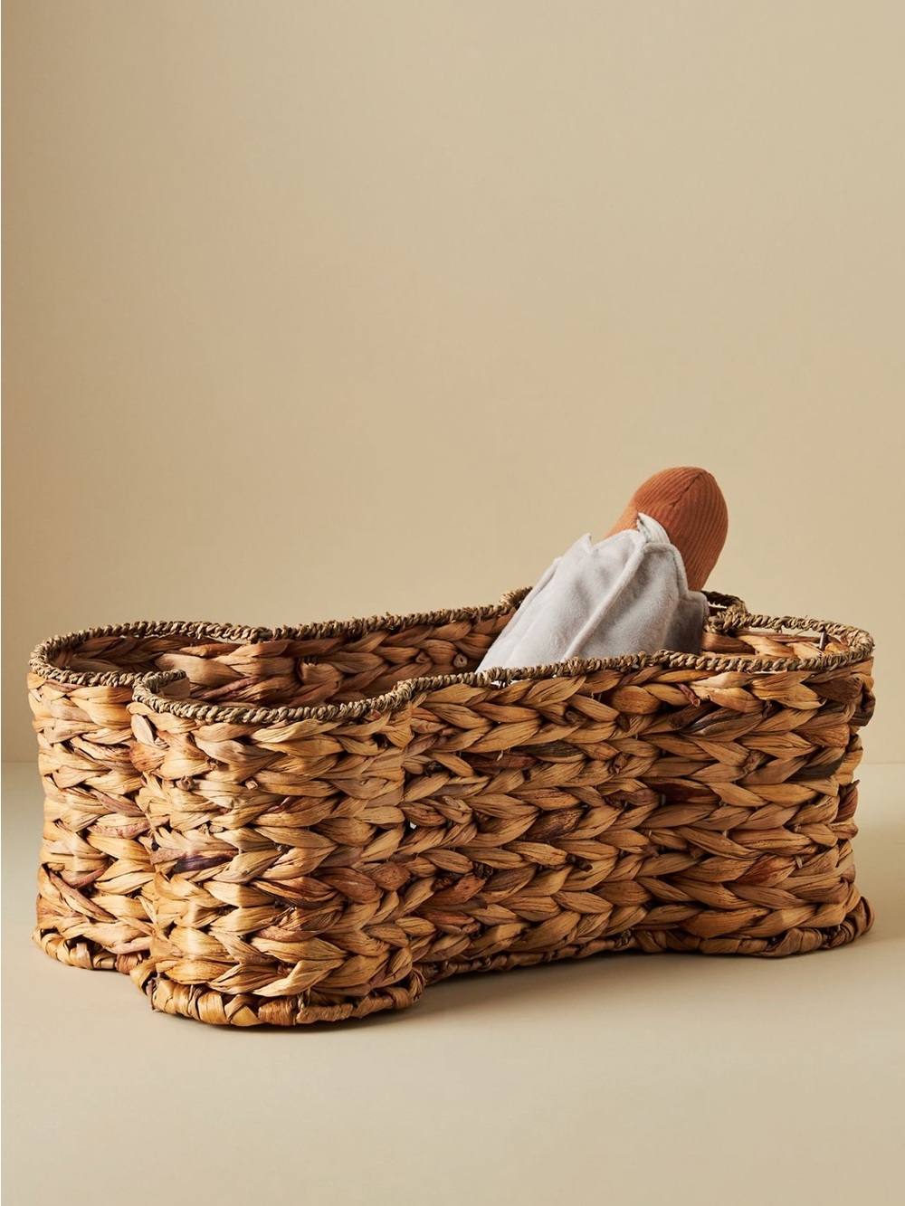 NWT Anthropologie Bone Dry Brown Dog Basket